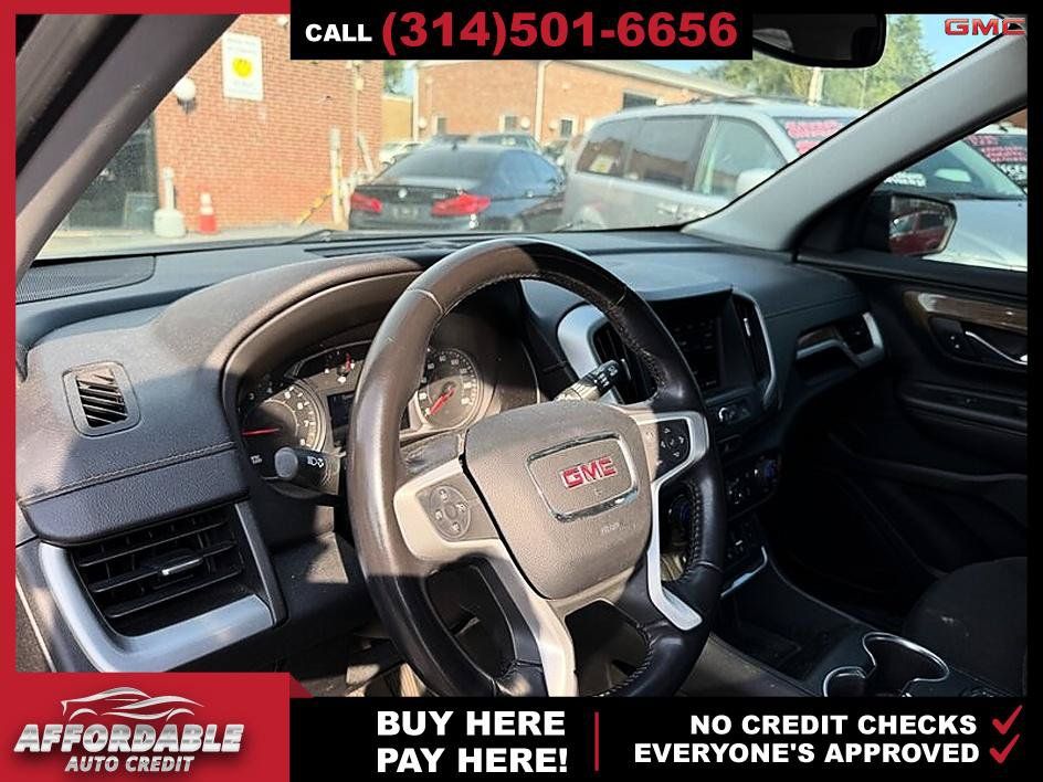 Used 2019 GMC Terrain SLE w/ Driver Convenience Package FWD image 9