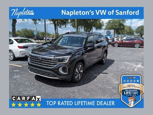 Used 2024 Volkswagen Atlas SE FWD image 1