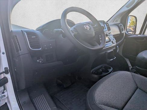 New 2026 RAM ProMaster 2500 w/ Quick Order Package 22G SLT image 3