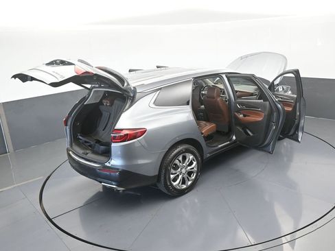 Used 2018 Buick Enclave Avenir w/ Avenir Technology Package image 73