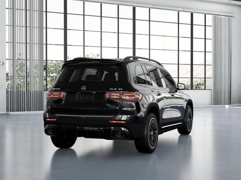 New 2026 Mercedes-Benz GLB 35 AMG 4MATIC image 23