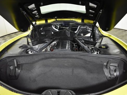 Used 2020 Chevrolet Corvette Stingray Coupe image 43