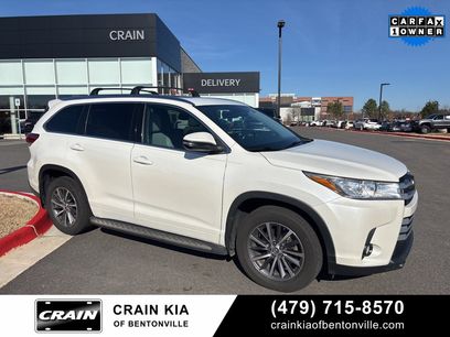 Used 2017 Toyota Highlander XLE