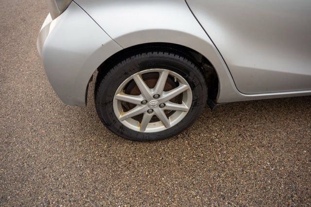 Used 2012 Toyota Prius C Three FWD image 10