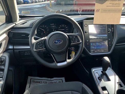 Certified 2025 Subaru Impreza 2.0i image 7