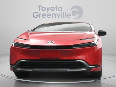 Used 2025 Toyota Prius LE FWD image 23