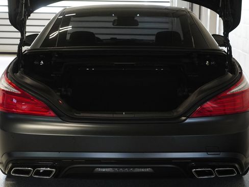 Used 2013 Mercedes-Benz SL 63 AMG image 36