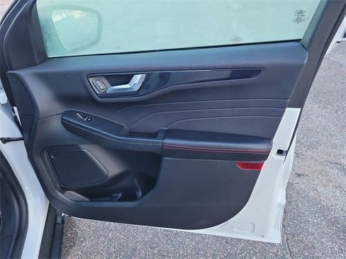 Used 2023 Ford Escape ST-Line image 38