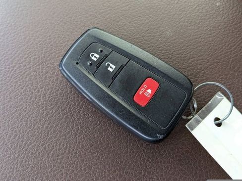 Used 2023 Toyota 4Runner Limited RWD image 28