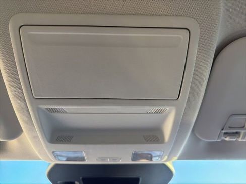 Used 2023 Ford Escape Platinum w/ Premium Technology Package image 39