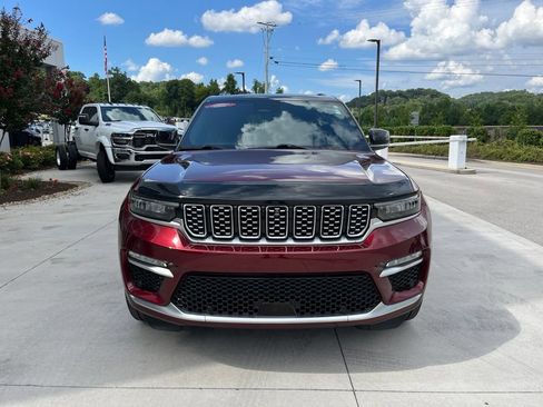 Used 2025 Jeep Grand Cherokee Summit AWD/4WD image 34