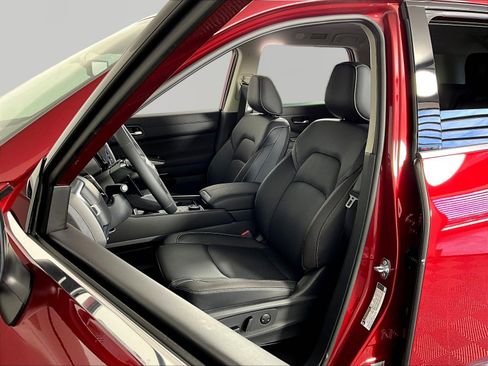 New 2026 Nissan Pathfinder SL AWD/4WD image 16