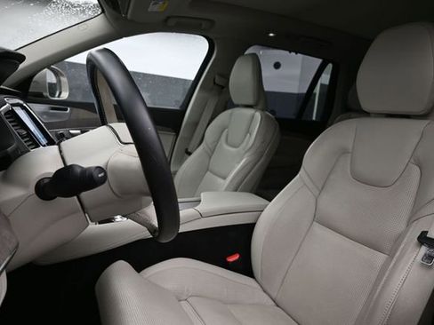 Used 2023 Volvo XC90 B6 Ultimate w/ Protection Package Premier AWD/4WD image 10