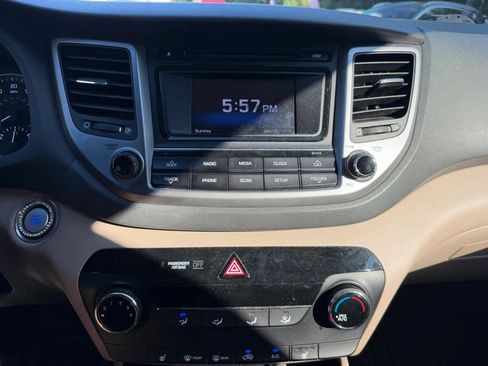 Used 2017 Hyundai Tucson Sport AWD/4WD image 23