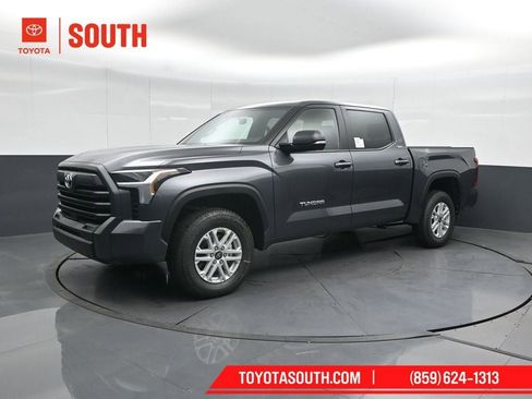 New 2026 Toyota Tundra SR5 w/ SR5 Premium Package image 7