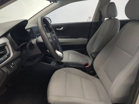 Used 2018 Kia Rio S FWD image 17