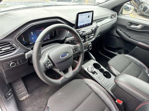Used 2025 Ford Escape ST-Line FWD image 20