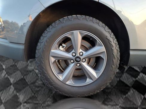 Used 2022 Ford Edge SEL w/ Sport Appearance Package image 7