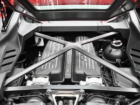 Used 2023 Lamborghini Huracan Tecnica image 34