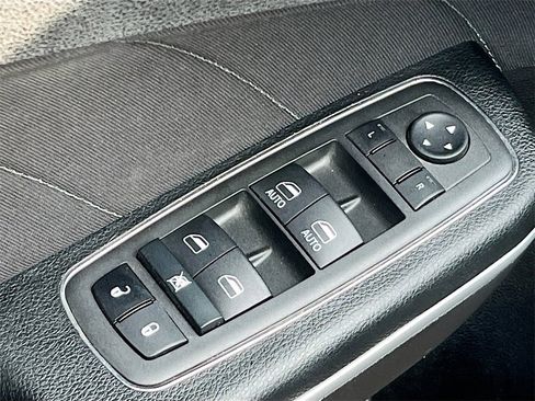 Used 2022 Dodge Charger Scat Pack image 18