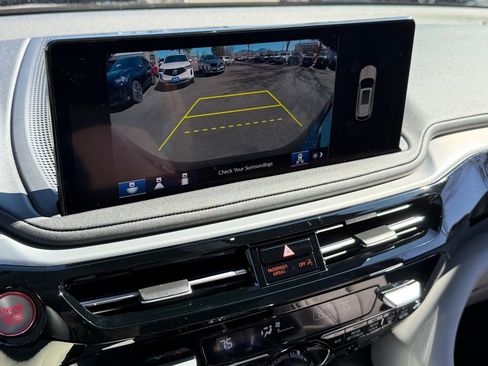 Certified 2026 Acura MDX w/ Technology Package image 25