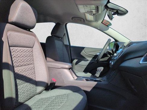 Certified 2023 Chevrolet Equinox LT FWD image 19