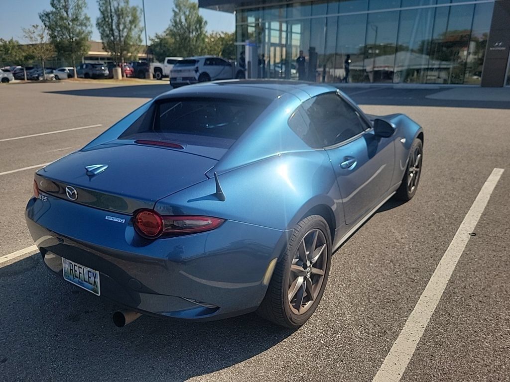 Used 2020 MAZDA MX-5 Miata RF Grand Touring RWD image 3