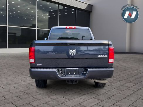 Used 2019 RAM 1500 Express AWD/4WD image 4