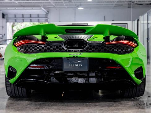 Used 2026 McLaren 750S Spider RWD image 84