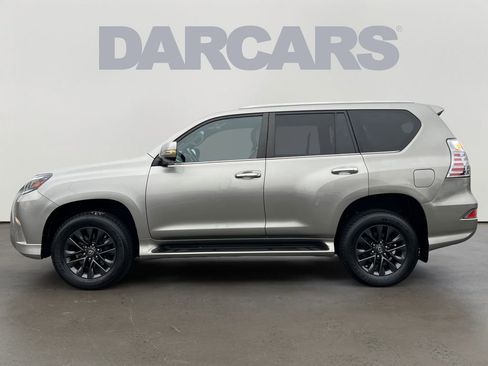 Used 2021 Lexus GX 460 Premium w/ Premium Package image 4