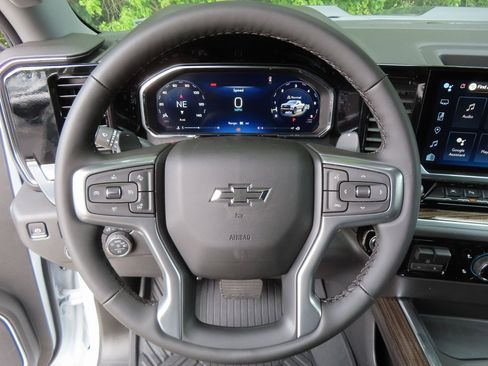 New 2026 Chevrolet Silverado 1500 LT Trail Boss w/ LT Trail Boss Premium Package image 4