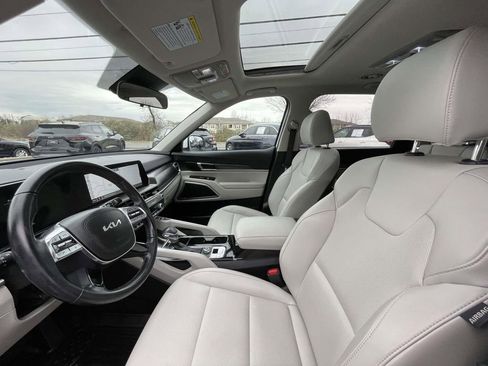 Certified 2023 Kia Telluride S w/ S Sunroof Package image 30