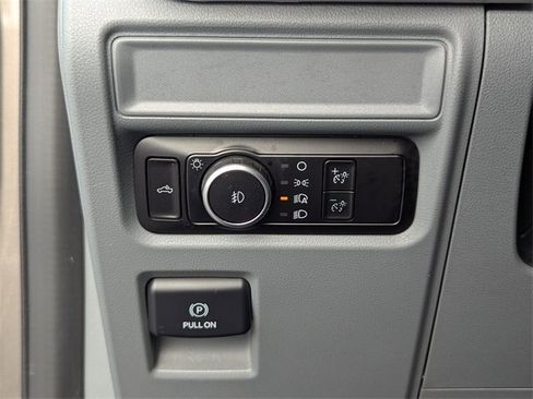 Used 2023 Ford F150 XLT image 31