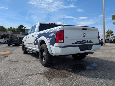 Used 2017 RAM 1500 Classic SLT AWD/4WD image 6