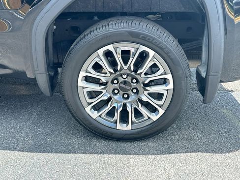 Used 2024 GMC Sierra 1500 Denali Ultimate AWD/4WD image 24