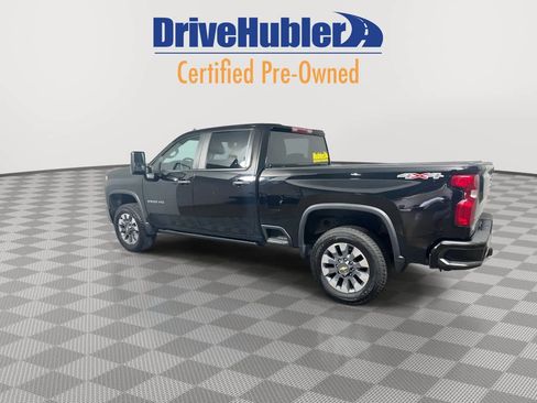 Used 2023 Chevrolet Silverado 2500 Custom w/ Custom Value Package image 6