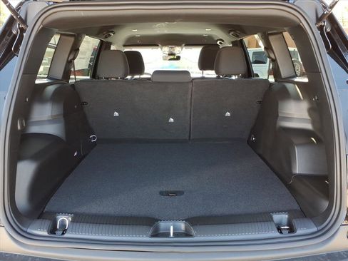 New 2026 Jeep Cherokee Laredo image 14