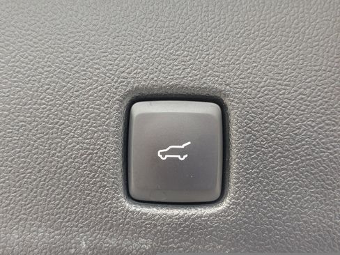 Used 2022 Ford Escape SE w/ Convenience Package image 14