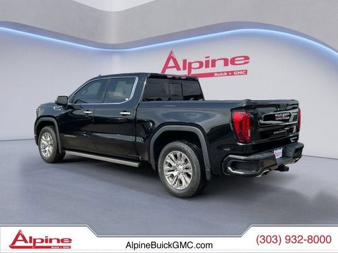 Used 2023 GMC Sierra 1500 Denali w/ Technology Package AWD/4WD image 3