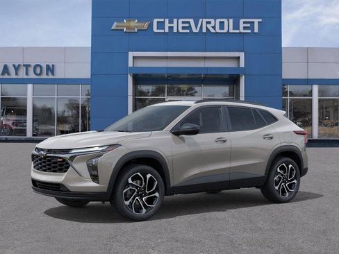 New 2026 Chevrolet Trax RS w/ Sunroof Package image 31