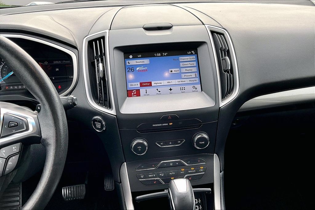 Used 2017 Ford Edge SEL w/ Equipment Group 201A FWD image 6
