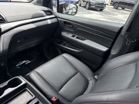 Used 2024 Honda Odyssey Sport image 23