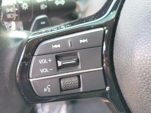 Used 2022 Honda Civic Touring image 26