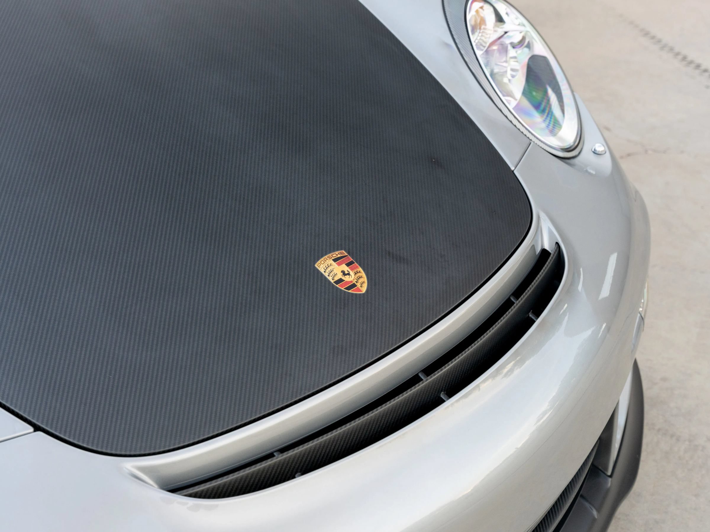 Used 2011 Porsche 911 GT2 RS RWD image 33