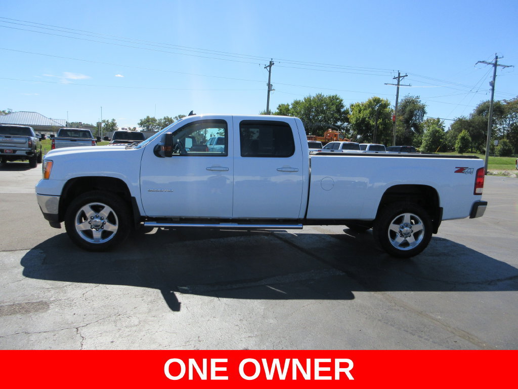 Used 2014 GMC Sierra 2500 SLT w/ SLT Convenience Package AWD/4WD image 13
