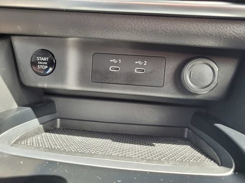 Used 2026 Nissan Rogue SV AWD/4WD image 24