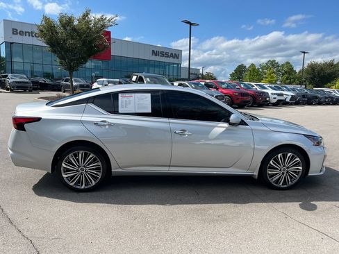 Certified 2024 Nissan Altima 2.5 SL AWD/4WD image 7