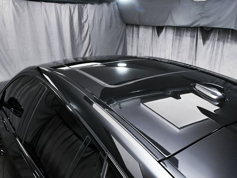 Used 2023 BMW X6 xDrive40i w/ M Sport Package image 87