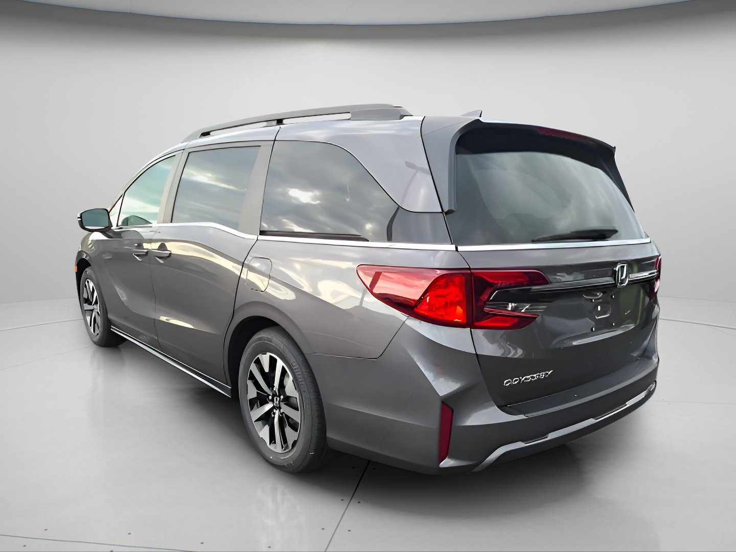 New 2027 Honda Odyssey EX-L image 4