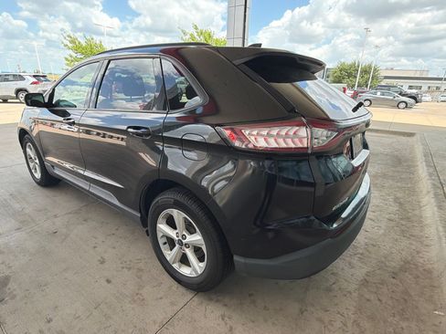 Used 2015 Ford Edge SE FWD image 3